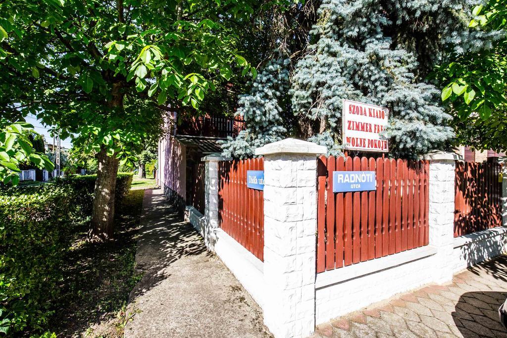 Maria Apartman Hajdúszoboszló Exteriör bild